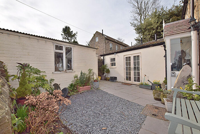 2 Bedroom Cottage For Sale In Aldbrough St. John, DL11