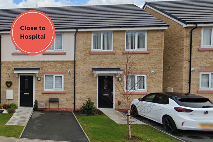 2 Bedroom End Of Terrace House To Rent In Salthouse Drive, Southport, Merseyside, PR8