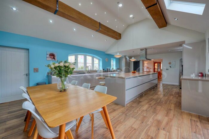4 Bedroom Detached House For Sale In Main Street, Stapleton, LE9