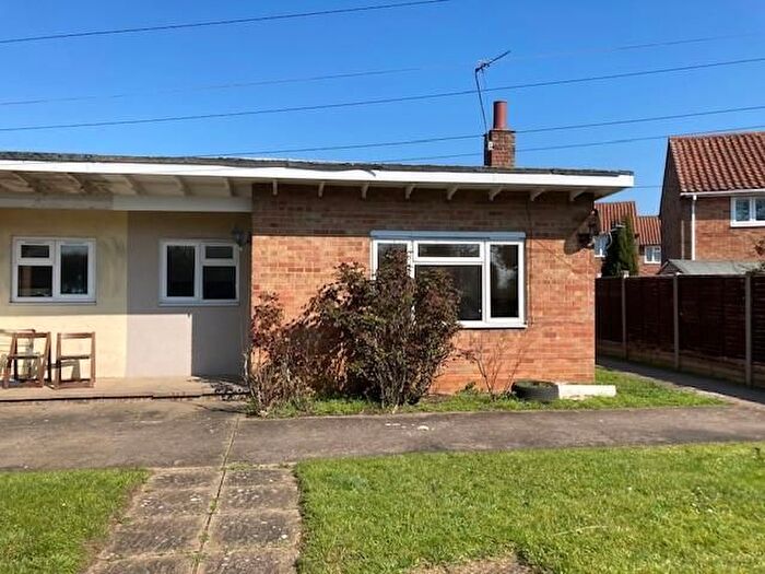 1 Bedroom Bungalow For Sale In Ray Road, Bicester, OX26