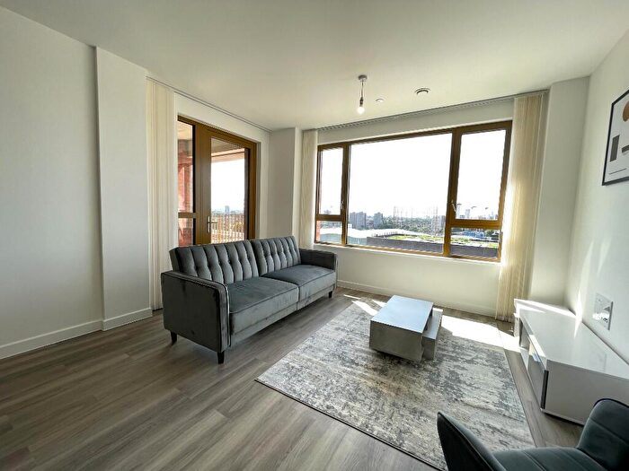 1 Bedroom Flat To Rent In Vista Heights, Bermondsey Heights, Ilderton Road, London, [Mdh], SE15