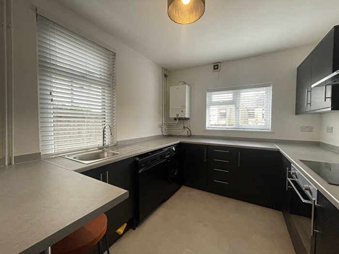 3 Bedroom Terraced House To Rent In Tewkesbury Street, Cathays, CF24