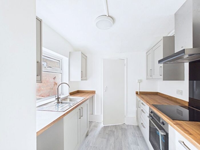 2 Bedroom Terraced House To Rent In Graham Street, Swindon, SN1