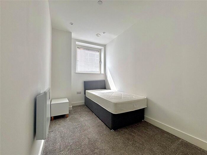 2 Bedroom Apartment To Rent In Crosby Road North, Waterloo, Liverpool, L22