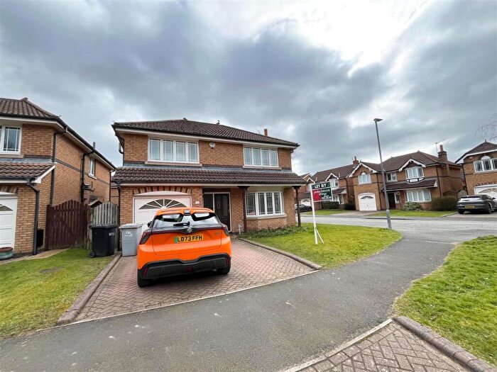 4 Bedroom House To Rent In Alveston Drive, Wilmslow, Cheshire, SK9