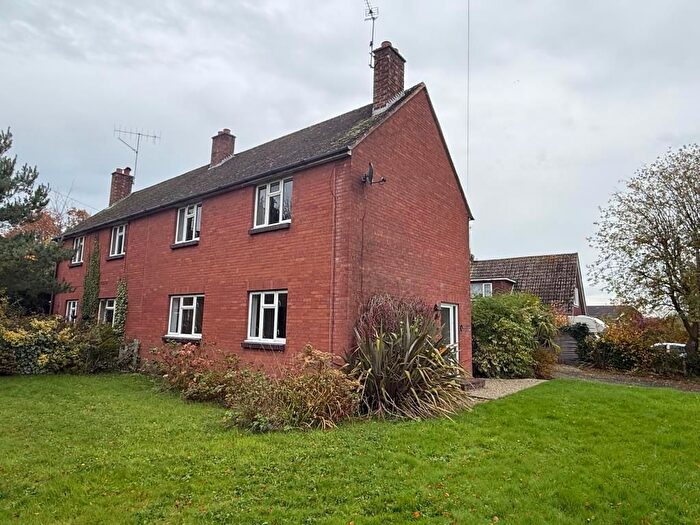 3 Bedroom Semi Detached House For Sale In Ridgeway, Horns Road, Hawkhurst, Cranbrook, Kent, TN18