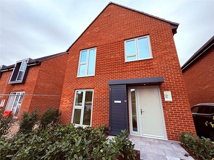4 Bedroom Detached House To Rent In Bateman Close, Ellesmere Port, Cheshire, CH65