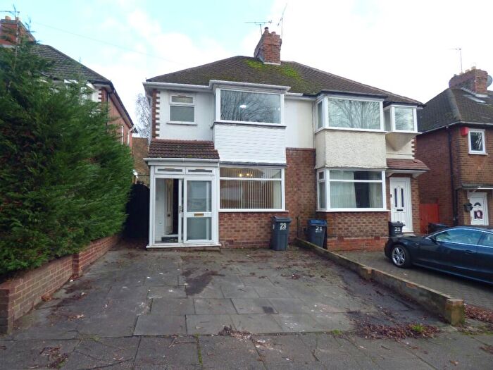 3 Bedroom Semi-Detached House To Rent In Harbeck Avenue, Birmingham, B44
