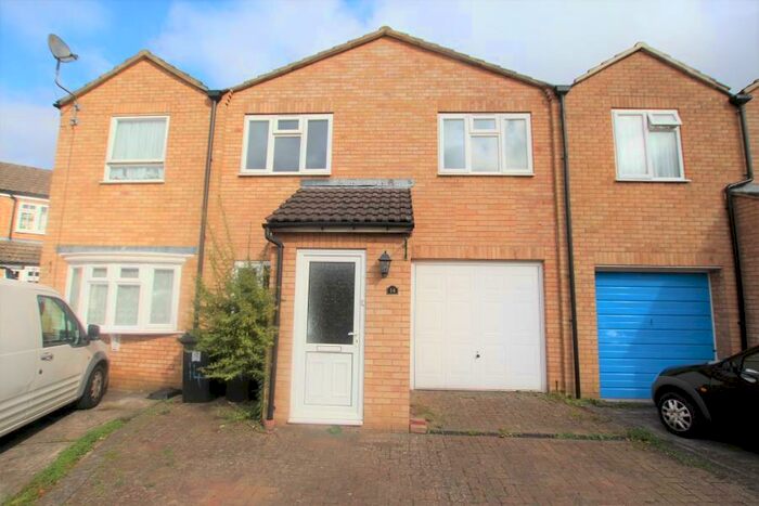 3 Bedroom Terraced House To Rent In Goldsworth Park, GU21