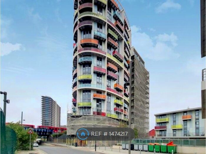1 Bedroom Flat To Rent In Icona Point, London, E15