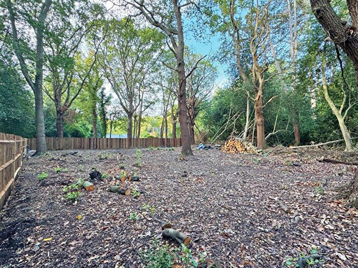 Land For Sale In Limecroft Road, Knaphill, Woking, GU21