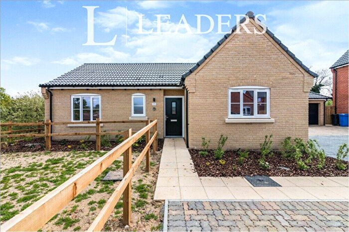 3 Bedroom Bungalow To Rent In Jubilee Way, Wrentham, NR34