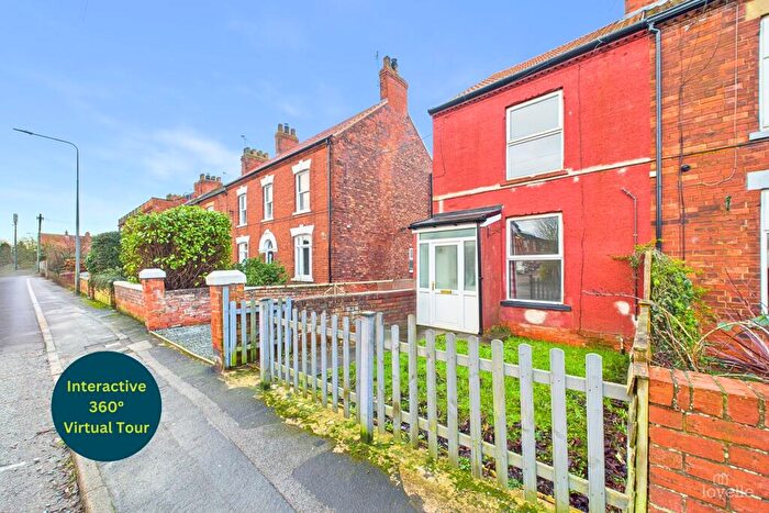 2 Bedroom Semi-Detached House For Sale In Dam Road, Barton-upon-Humber, North Lincolnshire, DN18