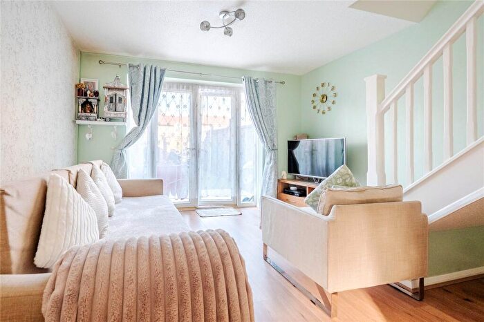 2 Bedroom Terraced House For Sale In Hexham Gardens, Bletchley, MK3