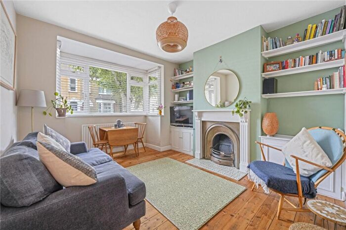 2 Bedroom Flat For Sale In Haroldstone Road, Walthamstow, London, E17