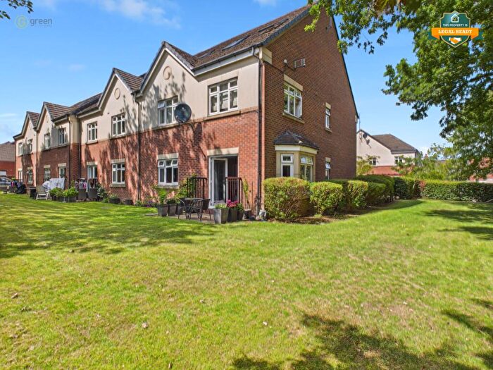 2 Bedroom Flat For Sale In Great Barr, Birmingham, B43