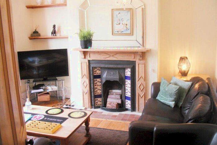 6 Bedroom Terraced House To Rent In Cavendish Road, Leicester, LE2