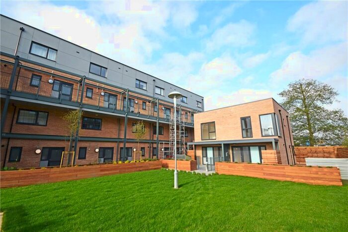 2 Bedroom Apartment To Rent In Flamsteed Close, Cambridge, CB1
