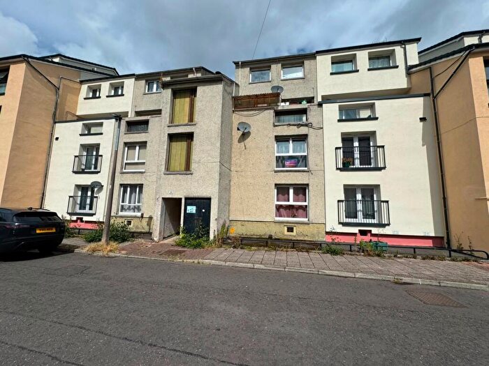 1 Bedroom Flat For Sale In / Murrayburn Place, Edinburgh, EH14