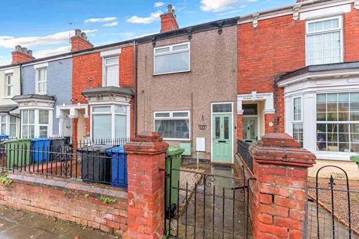 3 Bedroom Terraced House For Sale In Park Street, Cleethorpes, DN35