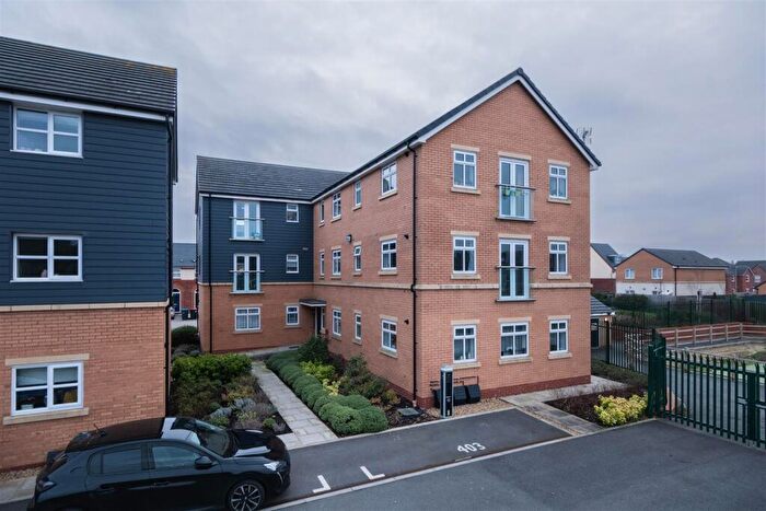 2 Bedroom Apartment For Sale In Curzon Avenue, Northwich, CW8