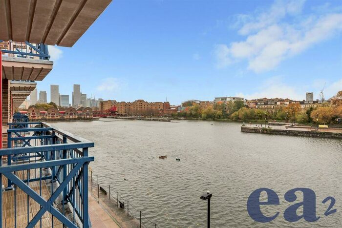 2 Bedroom Apartment To Rent In Newlands Quay, Wapping, E1W