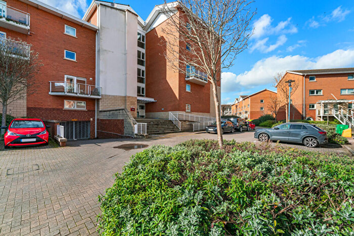 1 Bedroom Apartment To Rent In Paris House, Century Wharf, Cardiff Bay, CF10