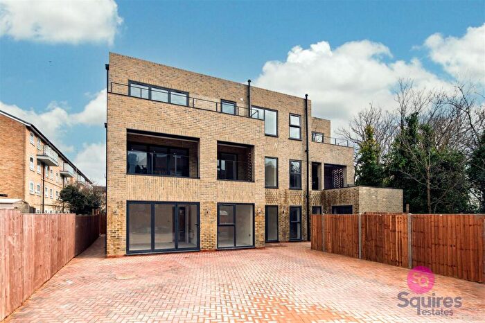 1 Bedroom Flat To Rent In Station Road, N11