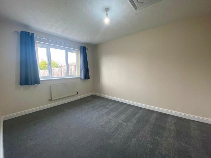 2 Bedroom Bungalow To Rent In Courtfields, Market Deeping, Peterborough, PE6