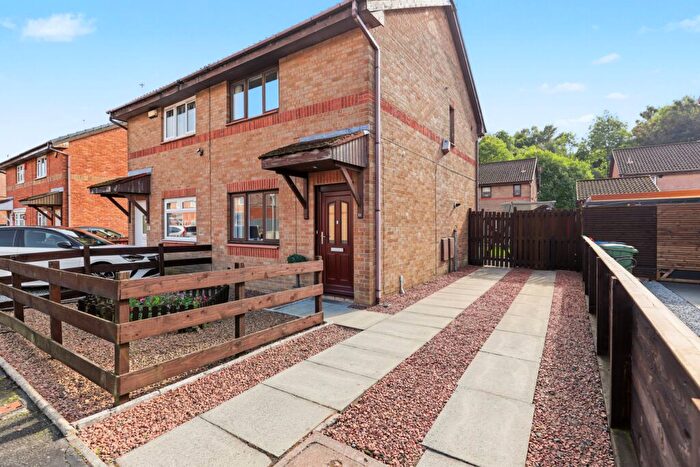 2 Bedroom Semi Detached House For Sale In Summerhill Drive, Drumchapel, G15