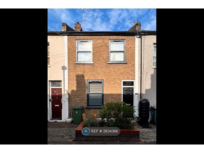 2 Bedroom Terraced House To Rent In Lavender Street, London, E15