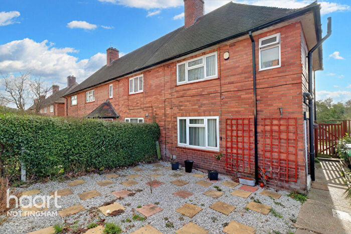 3 Bedroom End Of Terrace House For Sale In Rosecroft Drive, Daybrook, NG5