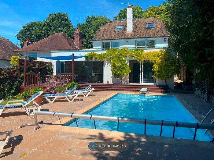 4 Bedroom Detached House To Rent In Peacock Lane, Brighton, BN1