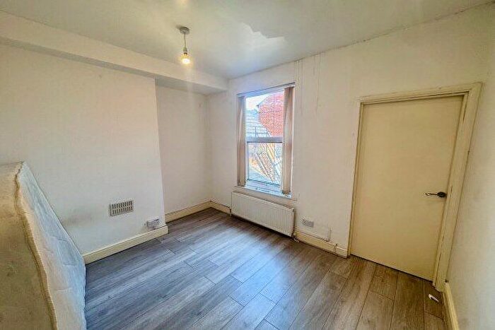 1 Bedroom Flat To Rent In Noel Street, Nottingham, NG7