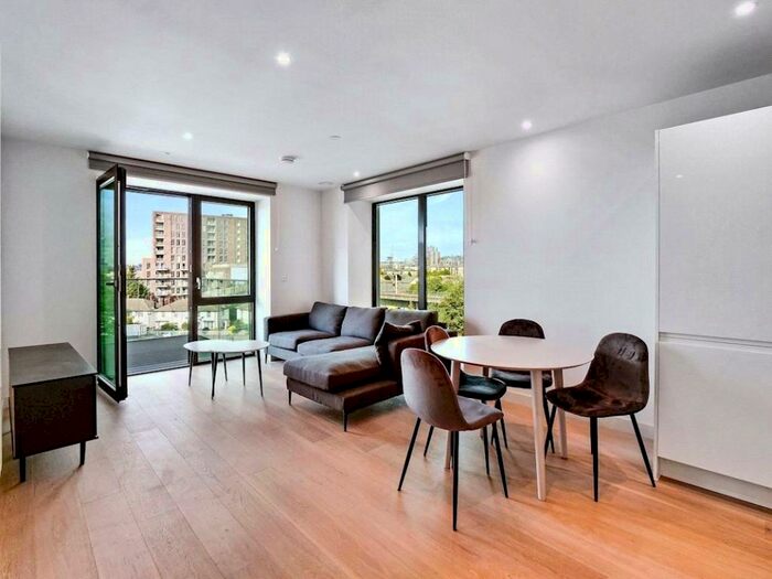 1 Bedroom Apartment To Rent In Shipwright Street, London, E16