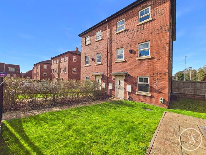 2 Bedroom Terraced House To Rent In Asket Row, Leeds, LS14