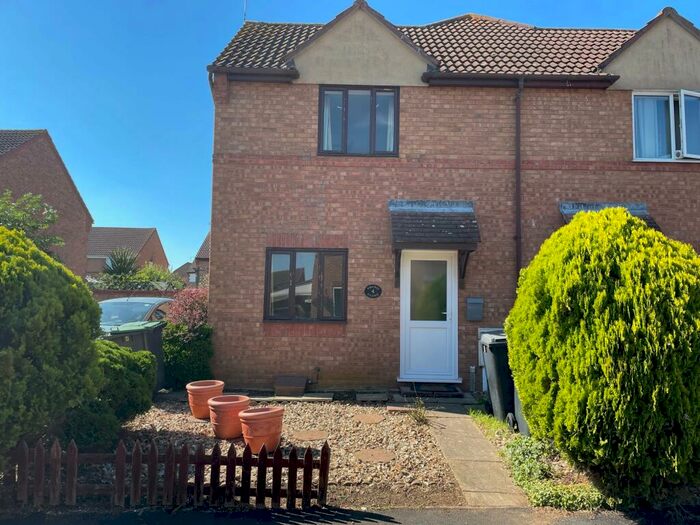 1 Bedroom Semi-Detached House To Rent In Truro Close, Sleaford, NG34