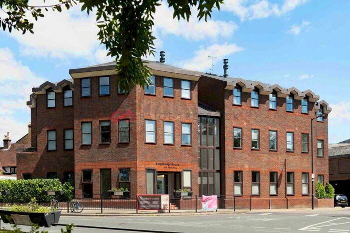 2 Bedroom Flat To Rent In Kingsbridge House Pinner, HA5