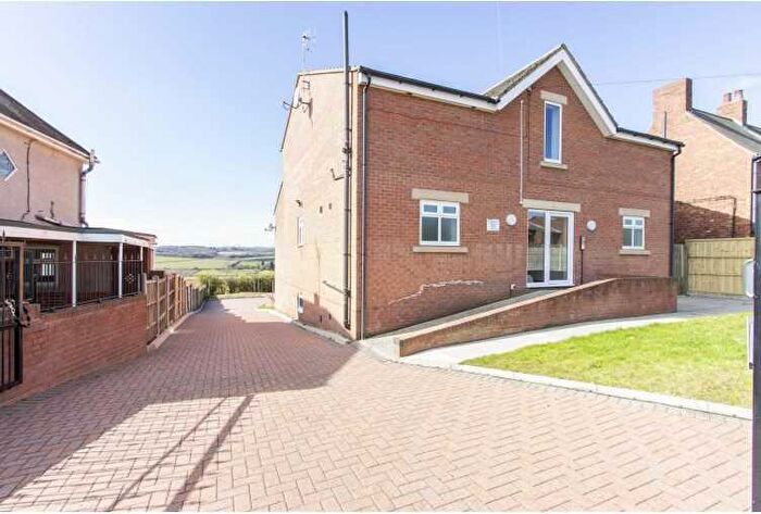 1 Bedroom Apartment To Rent In Duckmanton Villas, S44