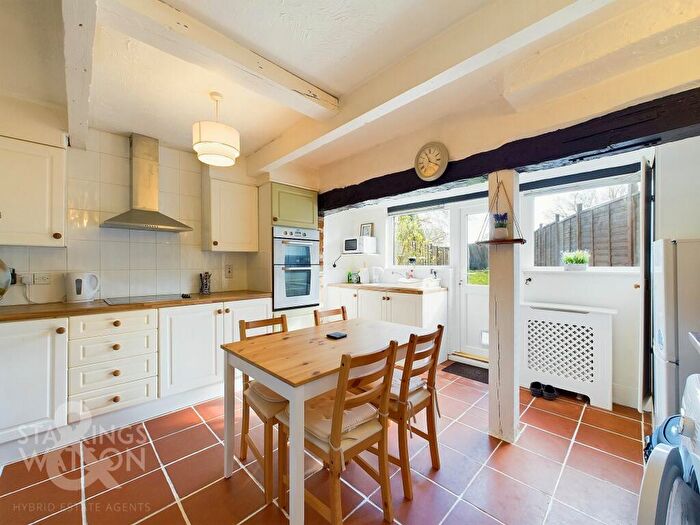 2 Bedroom Cottage For Sale In Norwich Road, Tacolneston, Norwich, NR16