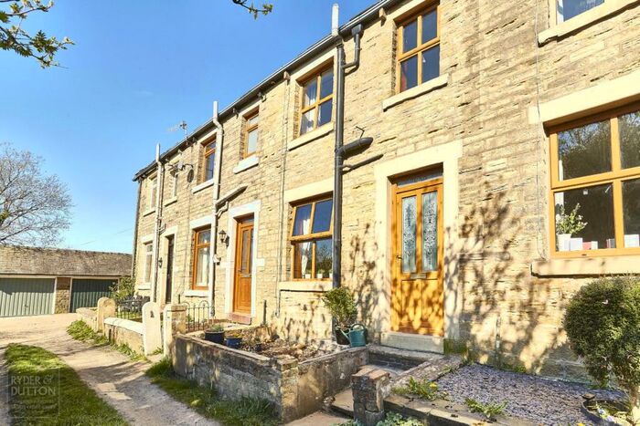2 Bedroom Terraced House To Rent In Harrop Court Road, Diggle, Saddleworth, OL3
