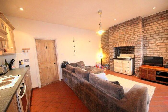 3 Bedroom Terraced House To Rent In Heworth, York, YO31