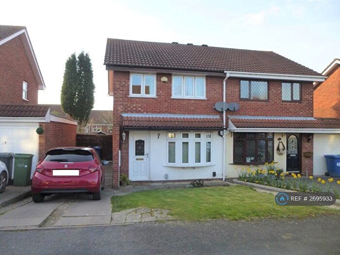 3 Bedroom Semi Detached House To Rent In Sandpiper, Wilnecote, Tamworth, B77