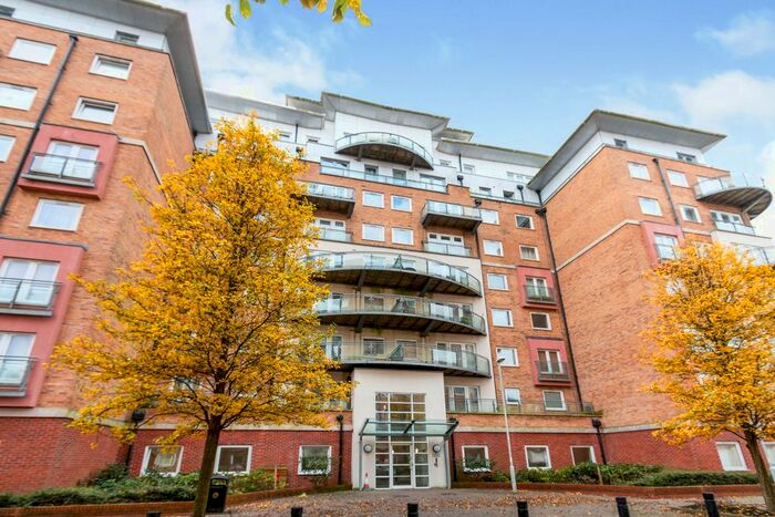 2 Bedroom Flat To Rent In Winterthur Way, Basingstoke, RG21