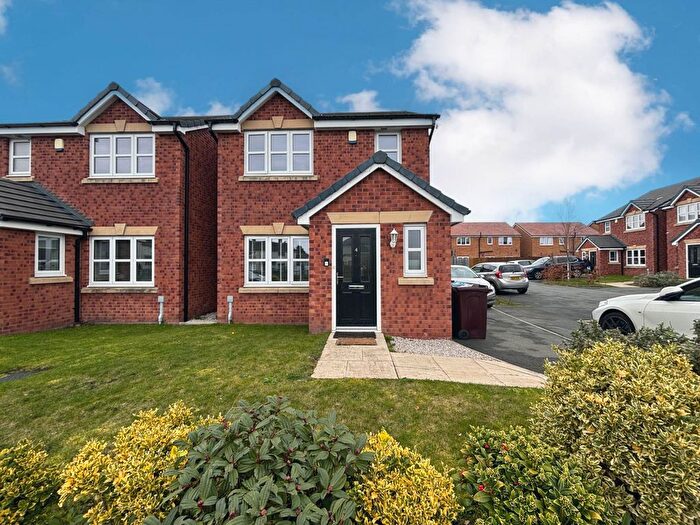 3 Bedroom Detached House For Sale In Gillmoss Place, Mulberry Park, L32