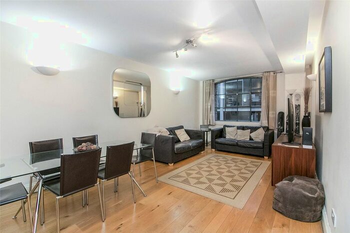 2 Bedroom Flat To Rent In Coriander Court, Gainsford Street, London, SE1