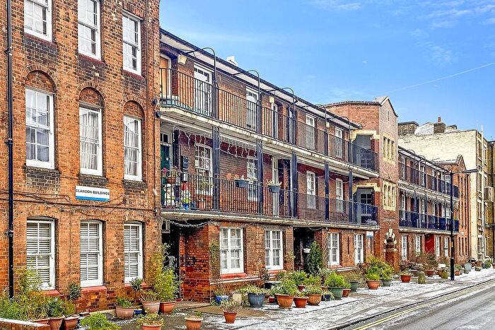 3 Bedroom Flat To Rent In Boyfield Street, London, SE1