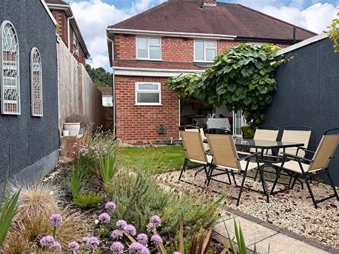 3 Bedroom Semi-detached House For Sale In Leys Lane, Meriden, Coventry, CV7