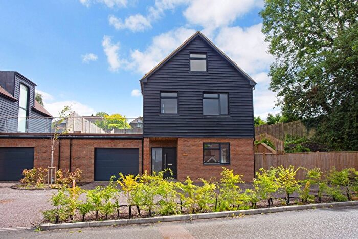 3 Bedroom Semi-Detached House To Rent In Criers Lane, Five Ashes, Mayfield, TN20