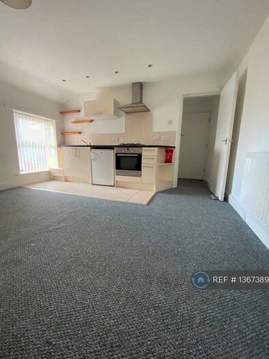 1 Bedroom Flat To Rent In Bagot Street, Liverpool, L15